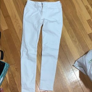 women’s skinny white jeans